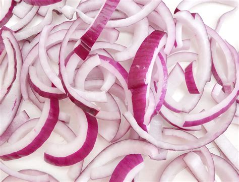 How to Remove Onion Smell from Plastic: A Comprehensive Guide